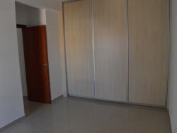 #142 - Apartamento para Venda em Passos - MG