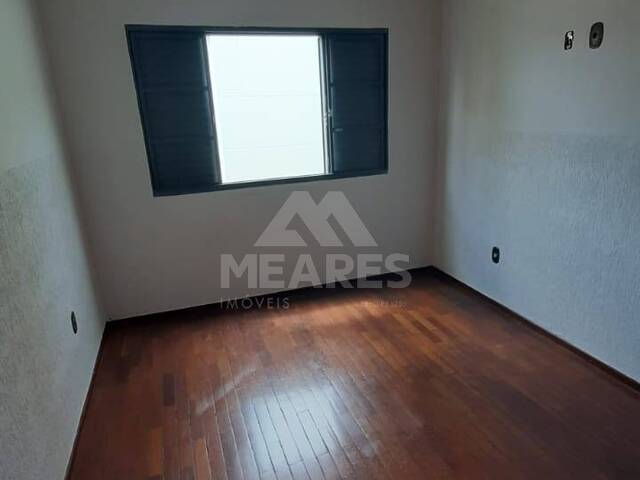 Apartamento para Locação em Passos - 4