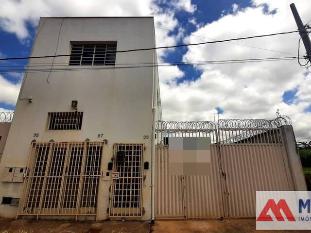 #493 - Casa para Venda em Passos - MG