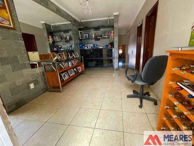 #810 - Casa para Venda em Passos - MG