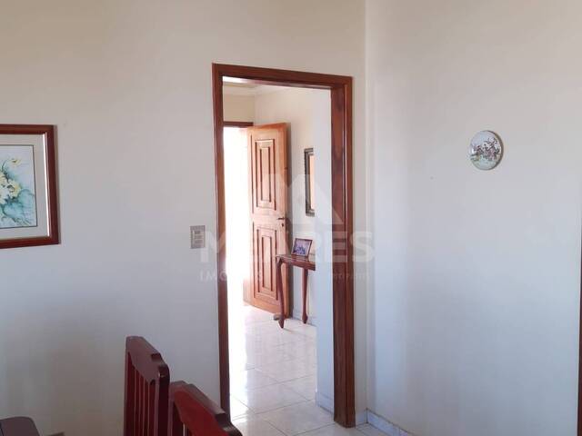 Casa para Venda em Passos - 5