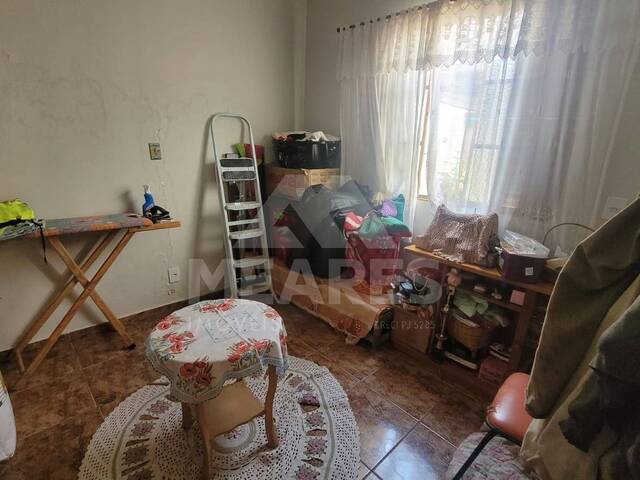 Casa para Venda em Passos - 4