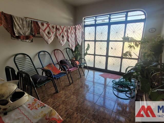 #941 - Casa para Venda em Passos - MG