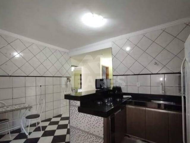 Casa para Venda em Passos - 5