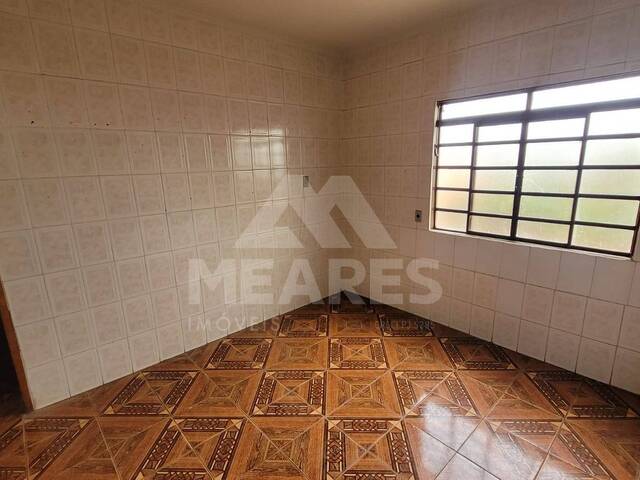 Casa para Venda em Passos - 4