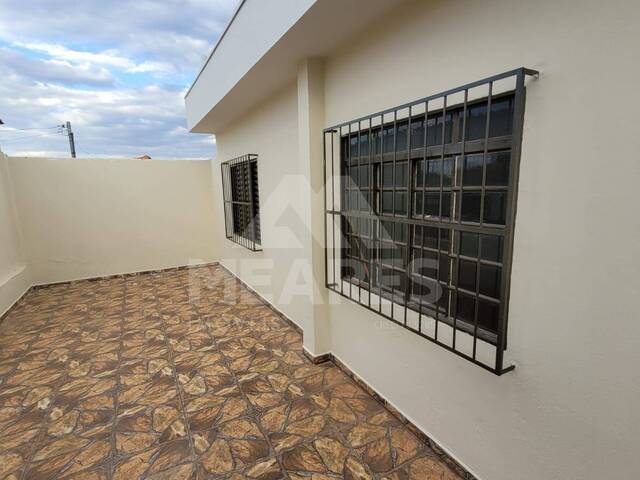 #970 - Casa para Venda em Passos - MG