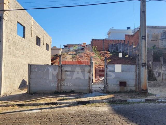 Terreno para Venda em Passos - 2