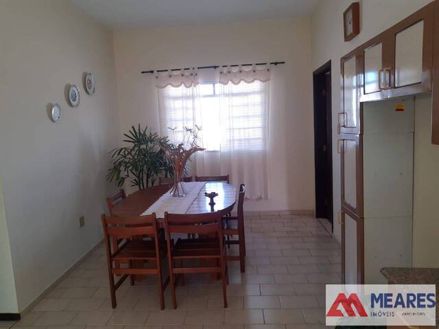 #1064 - Casa para Venda em Passos - MG