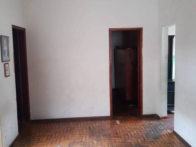 #1084 - Casa para Venda em Passos - MG