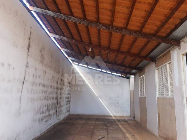 Casa para Venda em Passos - 5
