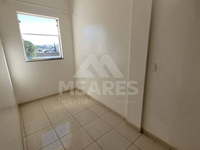 Loja/Cômodo para Locação em Passos - 5