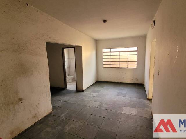 #1222 - Casa para Venda em Passos - MG