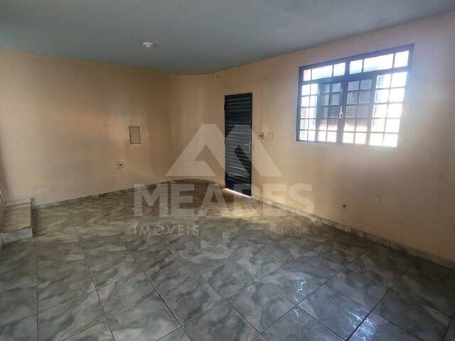 Barracão para Venda em Passos - 5