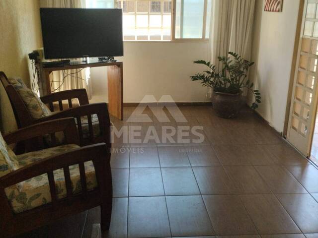 #1290 - Casa para Venda em Passos - MG