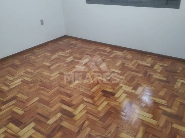 Apartamento para Locação em Passos - 4