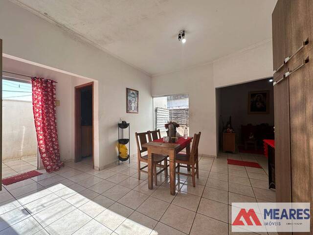 #1326 - Casa para Venda em Passos - MG