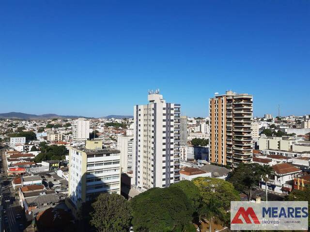 #1364 - Apartamento para Venda em Passos - MG - 1