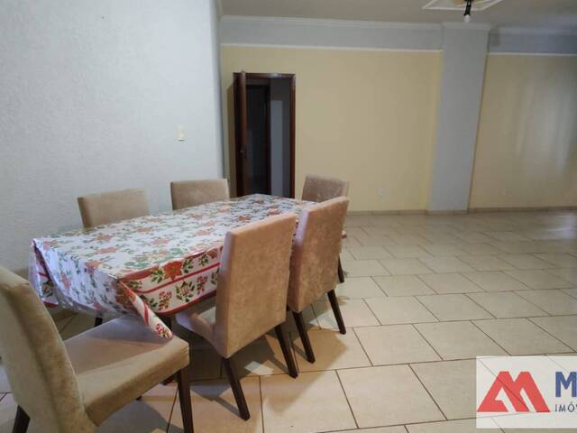 #1377 - Apartamento para Venda em Passos - MG