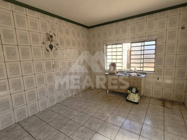 Casa para Venda em Passos - 5