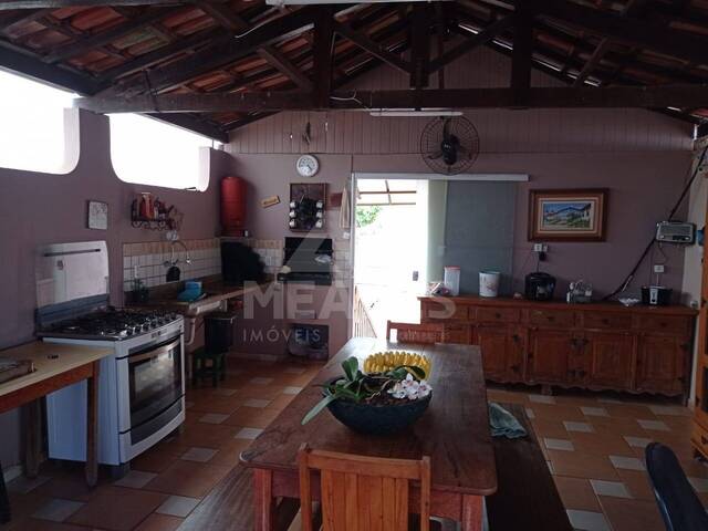 Casa para Venda em Passos - 5