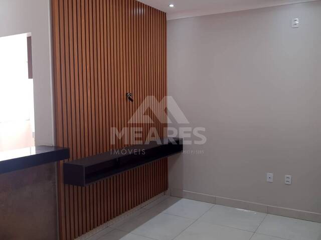 Casa para Venda em Passos - 5