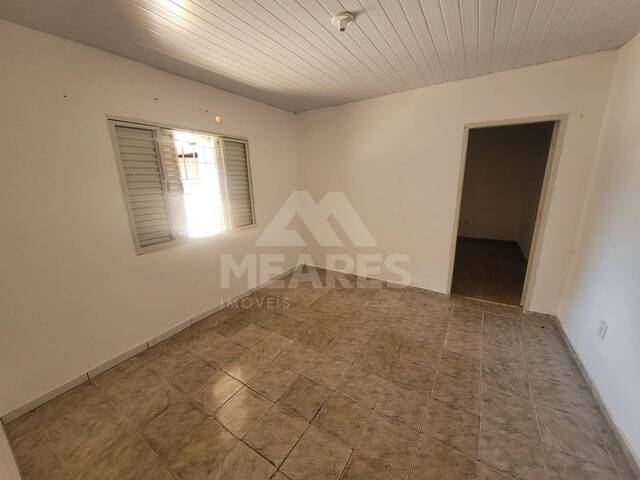 Loja/Cômodo para Locação em Passos - 5