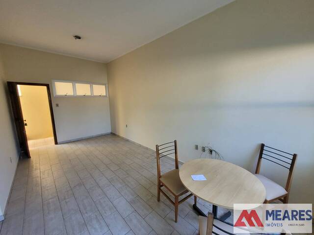 #273 - Apartamento para Locação em Passos - MG - 2