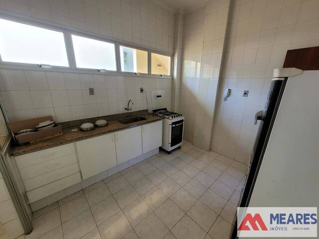 #273 - Apartamento para Locação em Passos - MG - 3
