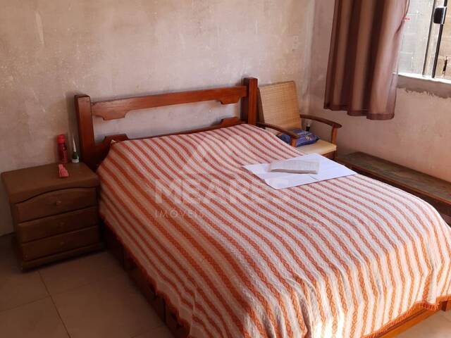 Casa para Venda em Passos - 5