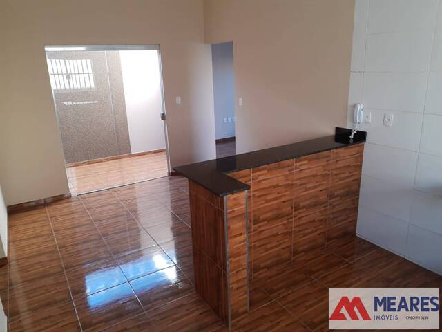 #1536 - Casa para Venda em Passos - MG - 1