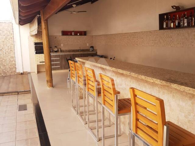 Casa para Venda em Passos - 4