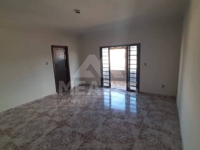 Loja/Cômodo para Venda em Passos - 5