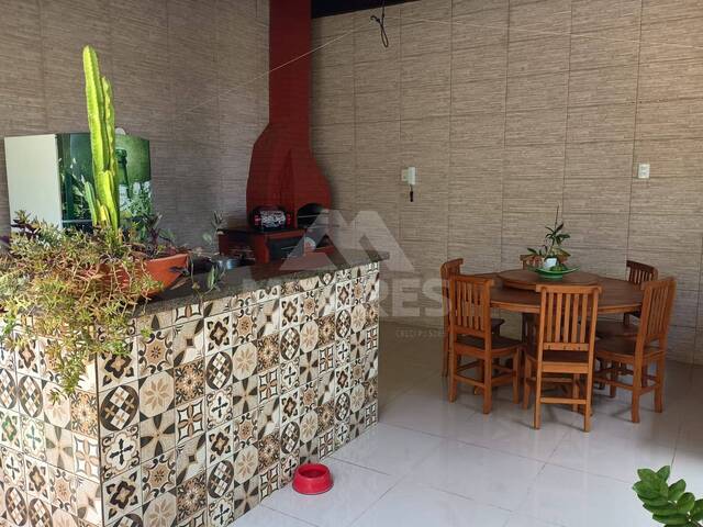 Casa para Venda em Passos - 5
