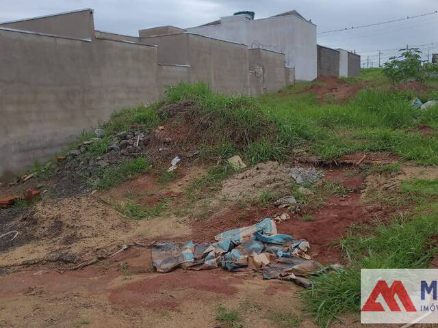 #1705 - Terreno para Venda em Passos - MG - 1