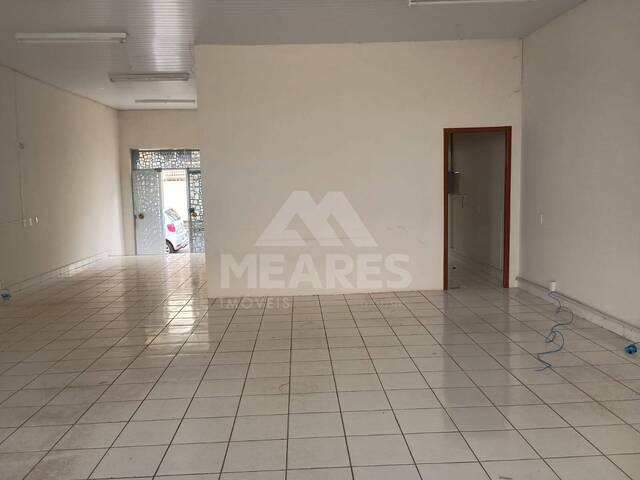 Loja/Cômodo para Locação em Passos - 4