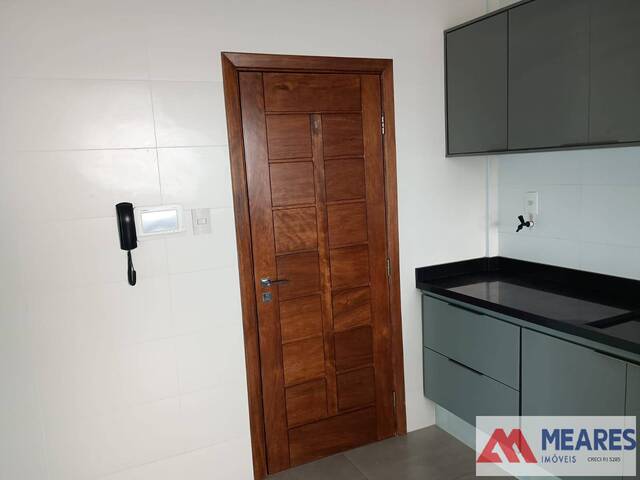 #1737 - Apartamento para Venda em Passos - MG - 3