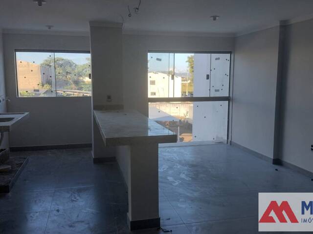 #1740 - Apartamento para Venda em Passos - MG - 2