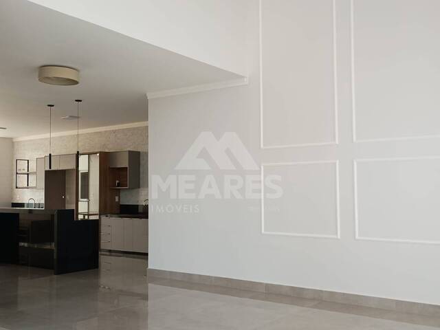 Casa para Venda em Passos - 4