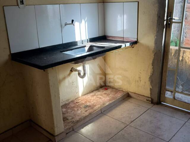 Casa para Venda em Passos - 4