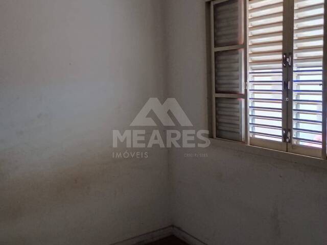 Casa para Venda em Passos - 5