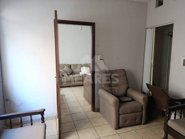 Casa para Venda em Passos - 4