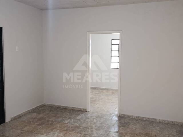 Barracão para Venda em Passos - 5