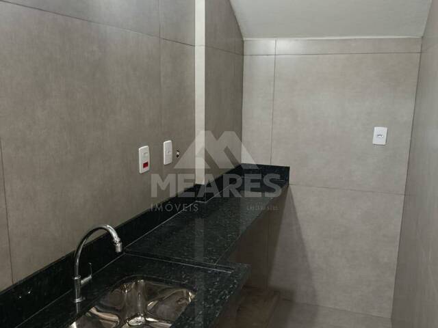 Loja/Cômodo para Locação em Passos - 5