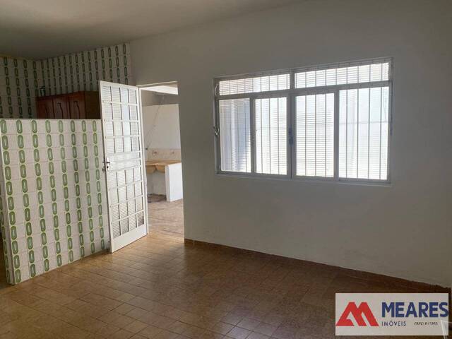 #1892 - Casa para Venda em Passos - MG - 1