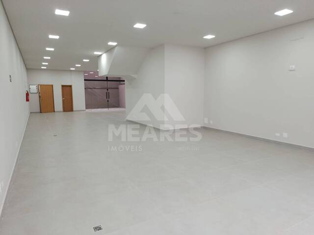 Loja/Cômodo para Locação em Passos - 4