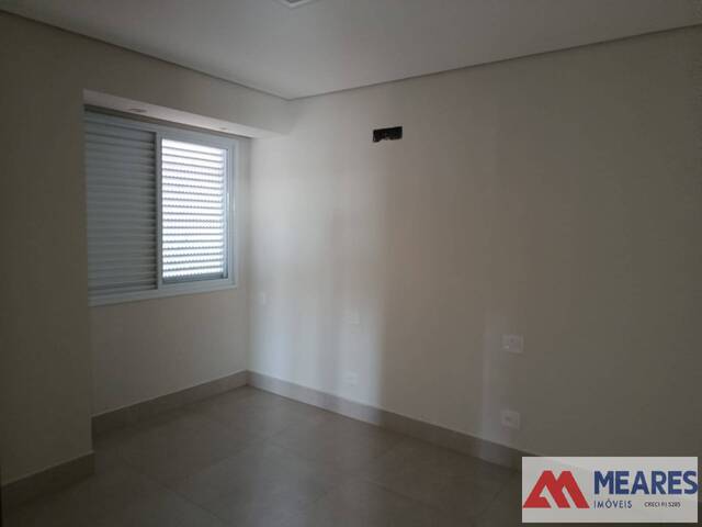 #1903 - Apartamento para Locação em Passos - MG - 3