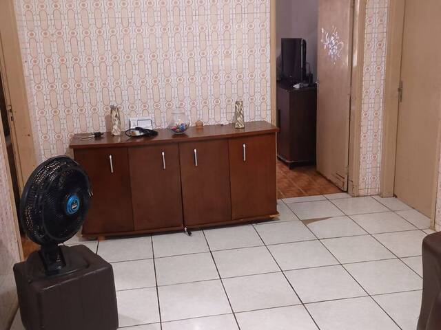 #1909 - Casa para Venda em Passos - MG - 1