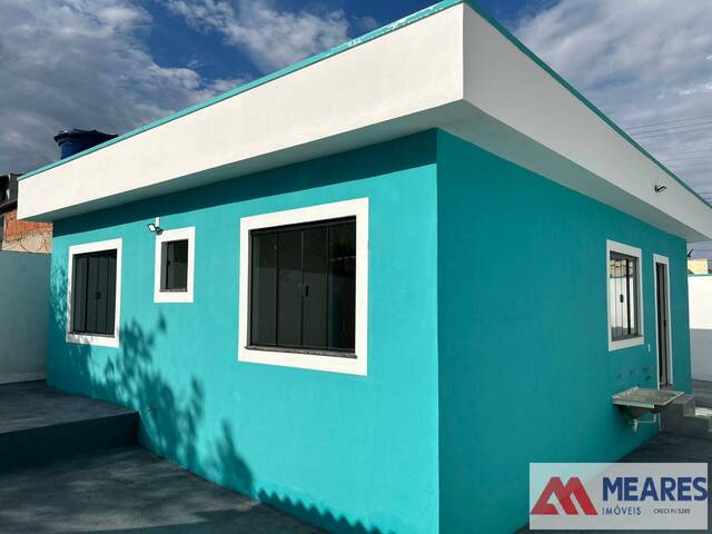 #1915 - Casa para Venda em Passos - MG - 3