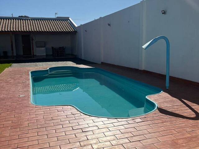 #1916 - Casa para Venda em Passos - MG - 2