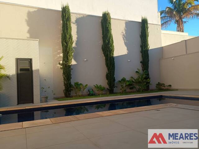 #1928 - Casa para Venda em Passos - MG - 3